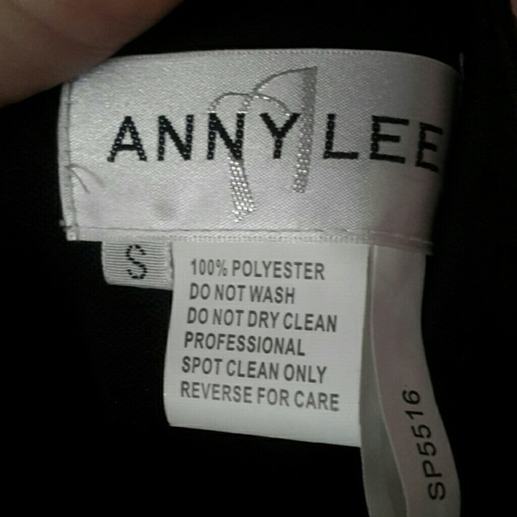 Dress - Picture 4 of 4